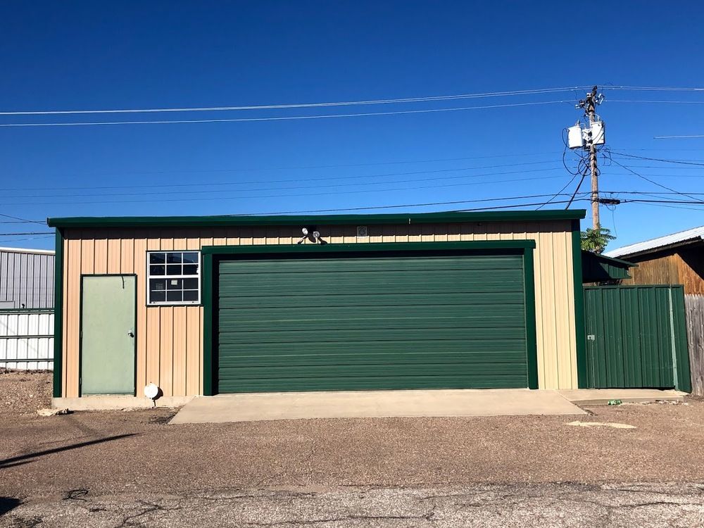 MANNIS INSURANCE BUILDING: 310 S Bliss Ave, Dumas, TX 79029